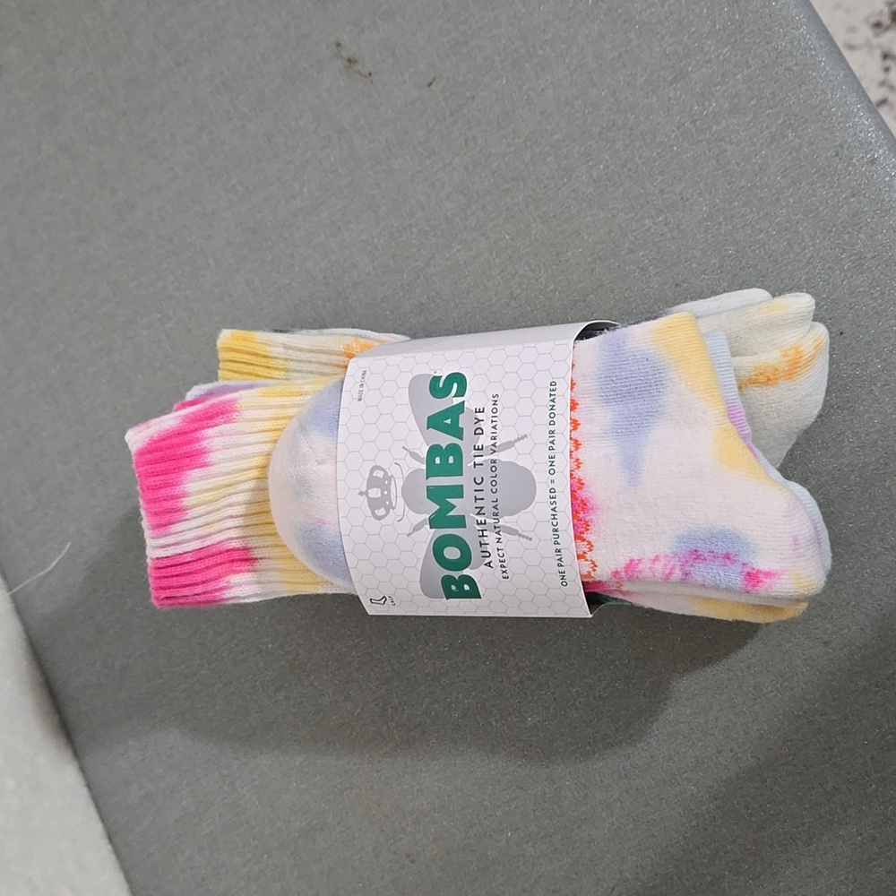Bombas Classic Bright Tie Dyed Ladies Crew Socks